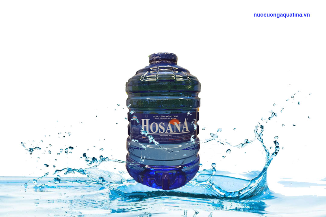 Nên chọn mua nước tinh khiết Aquafina hay Hosana?