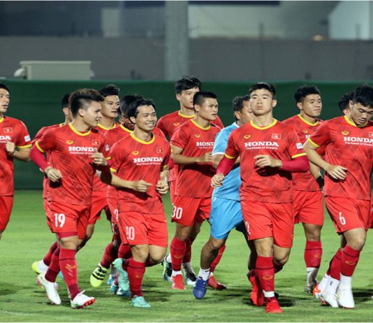 Khởi động trong bóng đá