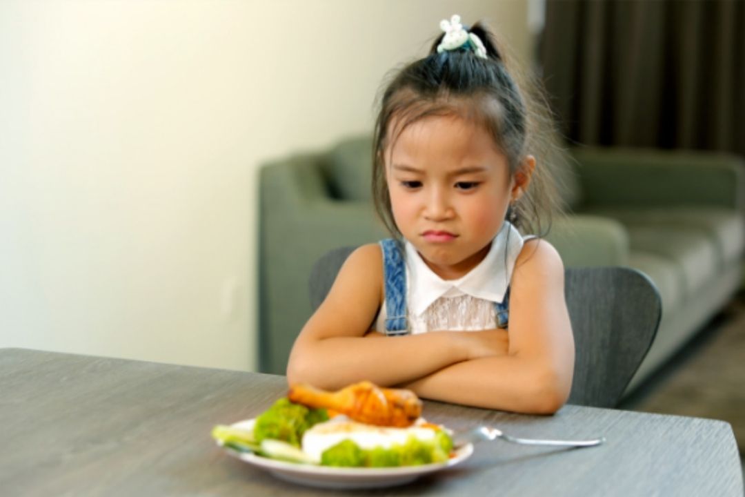 Tiêu hóa kém khiến trẻ biếng ăn