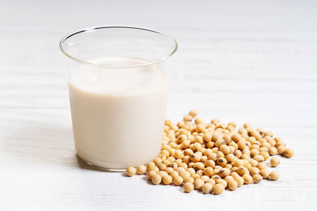 Sữa đậu nành tác dụng ổn định huyết áp, giảm cholesterol, giữ dáng hiệu quả